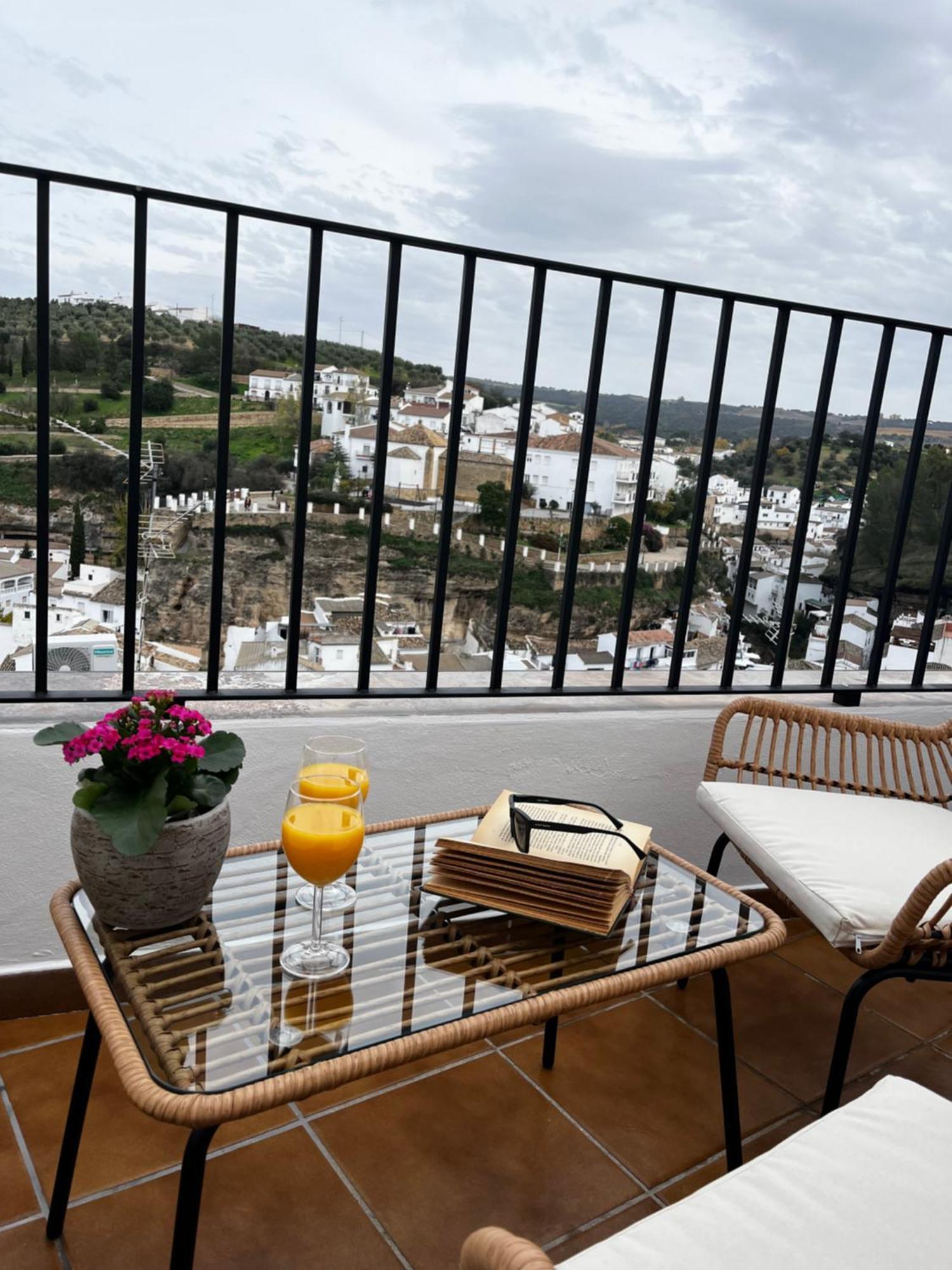 Casa Rural Abril Setenil De Las Bodegas المظهر الخارجي الصورة