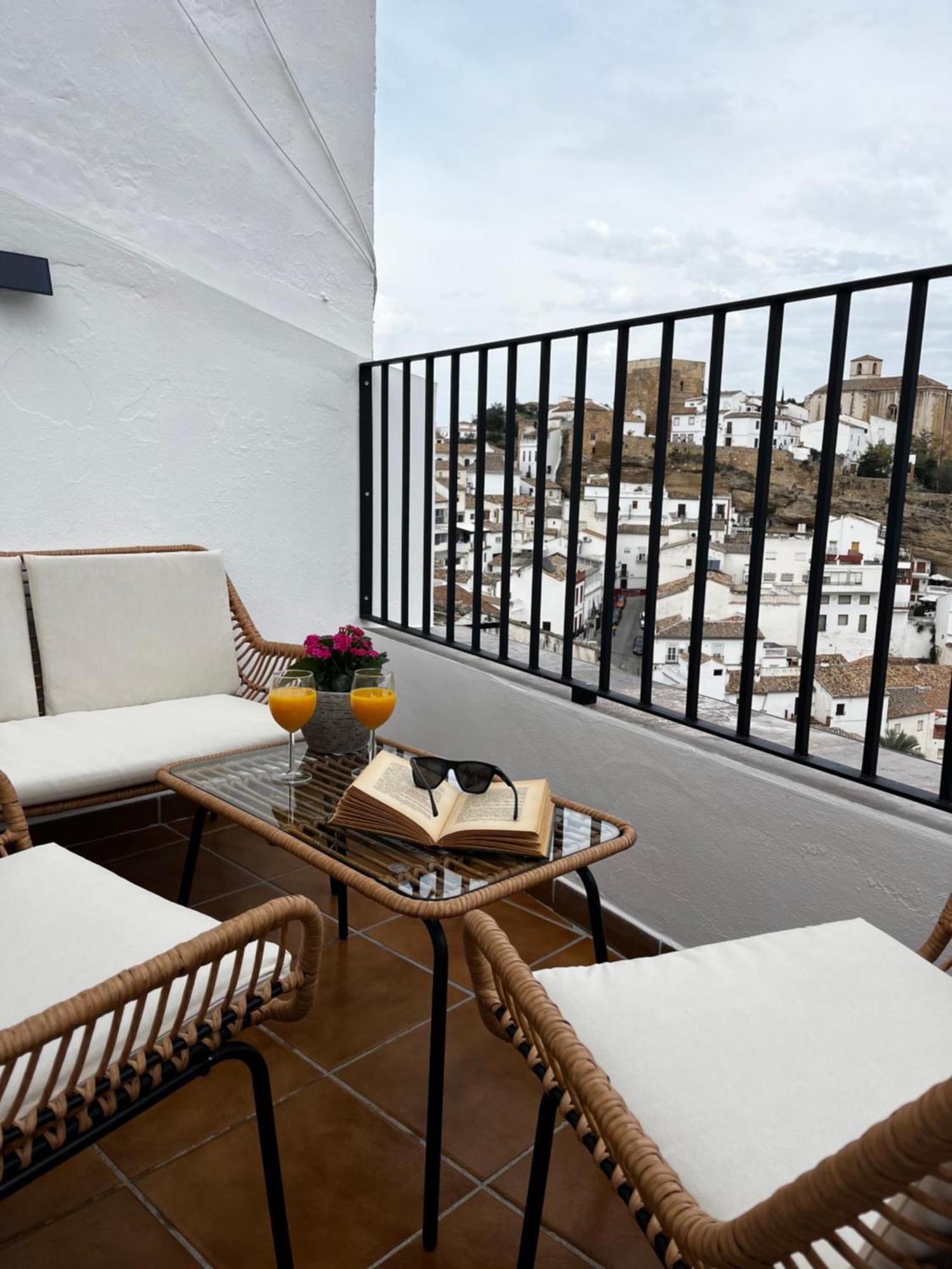 Casa Rural Abril Setenil De Las Bodegas المظهر الخارجي الصورة